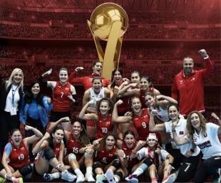 تمارين منتخب طائرة السيدات في IML الفنار