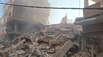 غارة عنيفة تستهدف مدينة صور - بناية يونس التي تم تهديدها