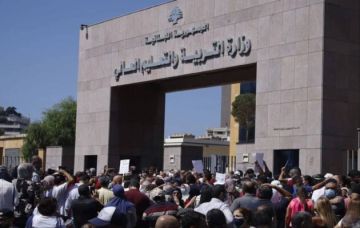 حراك المعلمين المتعاقدين: لصرف فوري لمستحقاتنا خلال فترة التعطيل القسري