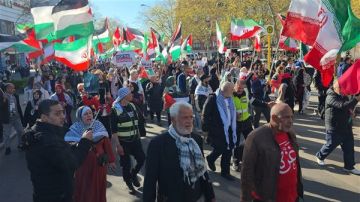 مظاهرة حاشدة في برلين مظاهرة حاشدة في برلين