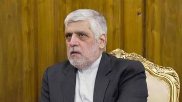 لم لا تبدد الدولة الضبابية المحيطة بقرار طرد السفير؟