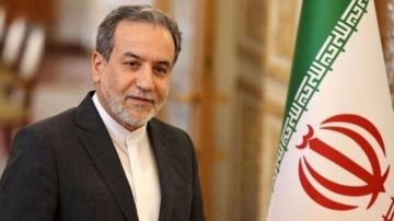  إرنا : عراقجي سيعود الى باكستان مجددا بعد زيارته لمسقط