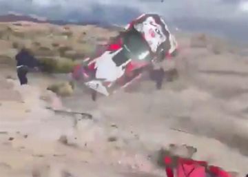 بالفيديو مخيف جدا   سيارة سباق تجتاح المشجعين وتوقع جرحى برالي قرطبة