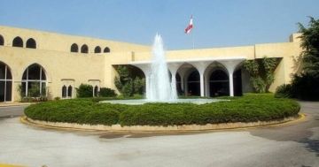 غموض حول وقف إطلاق النار واستمرار الغارات على لبنان