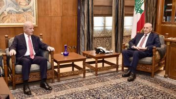بري استقبل السفير الأميركي بري استقبل السفير الأميركي