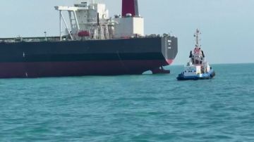 وسط اضطرابات مضيق هرمز.. العراق يعلن وصول ناقلة نفط