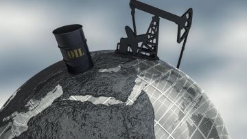 أسعار النفط تواصل صعودها مدفوعة بأزمة هرمز