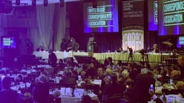 إطلاق نار في حفل عشاء مراسلي البيت الأبيض... وإجلاء ترامب!