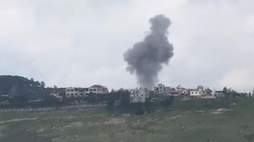 بالفيديو: دبين تحت القصف بالفيديو: دبين تحت القصف