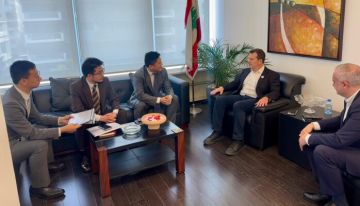 شحادة التقى وفدا من هواوي وبحث مع مؤسس DRAPP بإدراج التطبيق ضمن مسار رقمنة القطاع الصحي