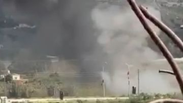بالفيديو: غارة على جسر القاسمية بالفيديو: غارة على جسر القاسمية