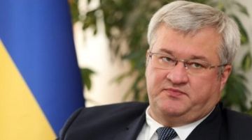 أوكرانيا: طلبنا من تركيا استضافة لقاء بين زيلينسكي وبوتين