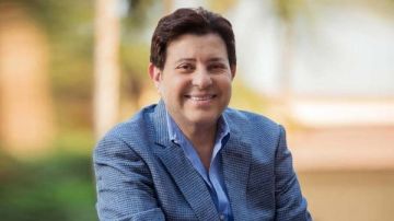 حقيقة وفاة الفنان هانى شاكر