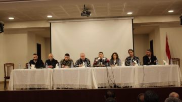 المحافظ المكاوي: البلديات رأس الحربة في المواجهة.. والأمن خط أحمر المحافظ المكاوي: البلديات رأس الحربة في المواجهة.. والأمن خط أحمر