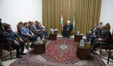 الخطيب استقبل وفد التيار لتأكيد السلم الأهلي توافق على الحوار ورفض الفتنة الداخلية