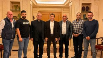 كنعان استقبل وفدا من وقف كنيسة مار انطونيوس في بسكنتا واطلع على المرحلة الأخيرة من ترميمها