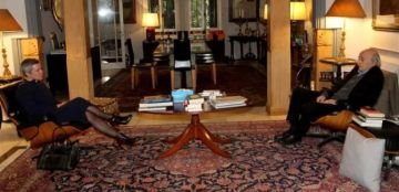 سلسلة لقاءات ديبلوماسية لوليد جنبلاط في كليمنصو