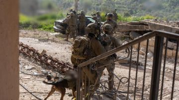 إسرائيل بالفيديو: عثرنا على كميات كبيرة من الوسائل القتالية في الجنوب