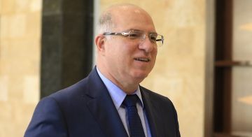 حيدر اطلع على أوضاع عمال شركة الترابة ومطالب اتحاد المؤسسات التربوية