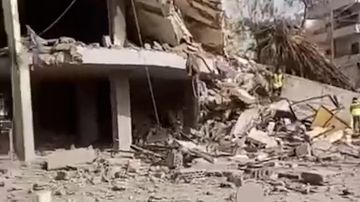 بالفيديو: دمار كبير بعد الغارة بالفيديو: دمار كبير بعد الغارة