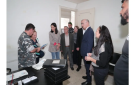 وزير الداخلية جال في دائرة نفوس بيروت والتقى مأموري نفوس جنوبيين : لتسريع الإجراءات وتحسين مستوى الخدمات المقدمة - lb