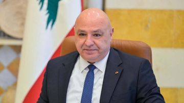 الرئيس عون إلى العمال: ملتزم مع الحكومة بتحسين أوضاعكم