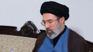 10 وصايا من المرشد الإيراني... 10 وصايا من المرشد الإيراني...