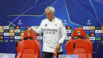 مورينيو من جديد إلى ريال مدريد؟ مورينيو من جديد إلى ريال مدريد؟