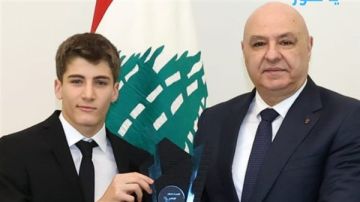 الرئيس جوزاف عون هنأ السائق اللبناني الشاب كرستوفر فغالي
