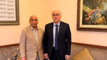 أبو الحسن استقبل السفير الكويتي أبو الحسن استقبل السفير الكويتي