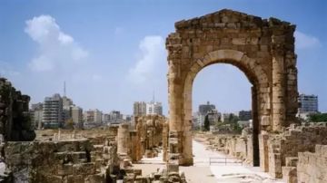 عيد بعيد عن البيت وقلب لا يغادر الجنوب عيد بعيد عن البيت وقلب لا يغادر الجنوب