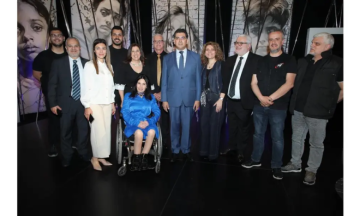 الوزير مرقص مكرما من سات 7: نقوم بحملات توعية وترشيد وسائل التواصل الاجتماعي وما يتجاوز ذلك يعود للقضاء