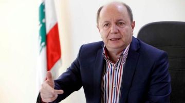 توضيح من الأسمر توضيح من الأسمر