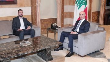 رستم عرض مع الحجار والسيد للأوضاع رستم عرض مع الحجار والسيد للأوضاع