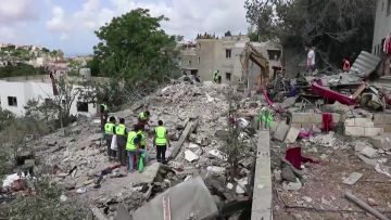 مواجهات عنيفة جنوب لبنان وتواصل الغارات والقصف مواجهات عنيفة جنوب لبنان وتواصل الغارات والقصف