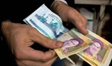 إنخفاض قياسي جديد للعملة الإيرانية أمام الدولار