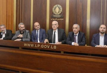 لجنة البيئة تتابع دراسة هذا الملف... لجنة البيئة تتابع دراسة هذا الملف...