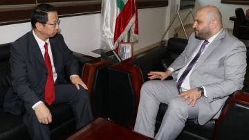 ناصر الدين التقى سفير الصين... وهذا ما بحث ناصر الدين التقى سفير الصين... وهذا ما بحث