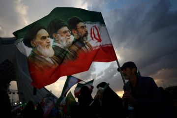 بالفيديو: ملعب إيران الخفي... بالفيديو: ملعب إيران الخفي...