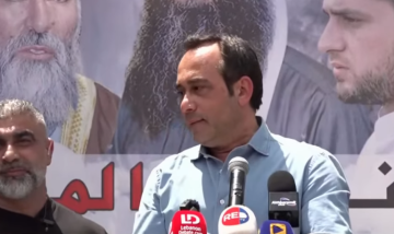 الصديق لا يواجه بلغة الخصم.. نبيل بدر سند القضية الذي أثبتت الأيام أن بابه لا يغلق الصديق لا يواجه بلغة الخصم.. نبيل بدر سند القضية الذي أثبتت الأيام أن بابه لا يغلق