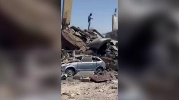 بالفيديو: دمار هائل بعد غارة السكسكية بالفيديو: دمار هائل بعد غارة السكسكية
