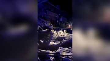 بالفيديو: بعد التهديد... غارة على صور بالفيديو: بعد التهديد... غارة على صور