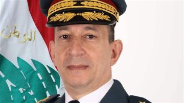 قائد الجيش العماد رودولف هيكل يتوجه إلى إسلام آباد غدا قائد الجيش العماد رودولف هيكل يتوجه إلى إسلام آباد غدا