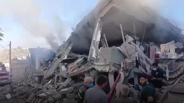 بالفيديو: مشهد مرعب بعد الغارة