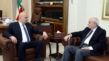 الرئيس عون تابع أوضاع الجنوب الأمنية مع منسى الرئيس عون تابع أوضاع الجنوب الأمنية مع منسى