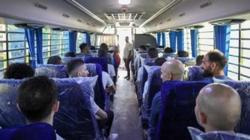 دمشق تتسلم دفعة ثانية من السجناء السوريين المحكومين في لبنان