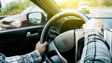 في لحظة... قد تخسر سيارتك وما فيها!