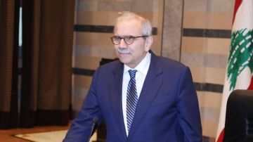نواف سلام خط أحمر نواف سلام خط أحمر