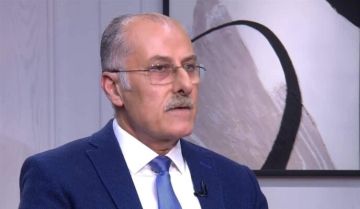 عبد الله: إقرار قانون الإقامة الذهبية رسالة للخارج بأن لبنان سينهض من ركامه ويعيد بناء مؤسساته عبد الله: إقرار قانون الإقامة الذهبية رسالة للخارج بأن لبنان سينهض من ركامه ويعيد بناء مؤسساته