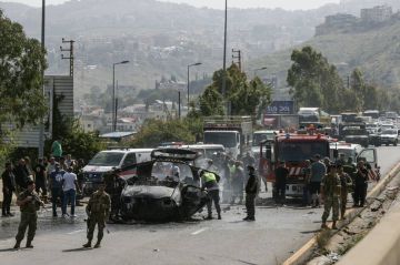 لبنان بين المسارين الأميركي والإيراني لبنان بين المسارين الأميركي والإيراني